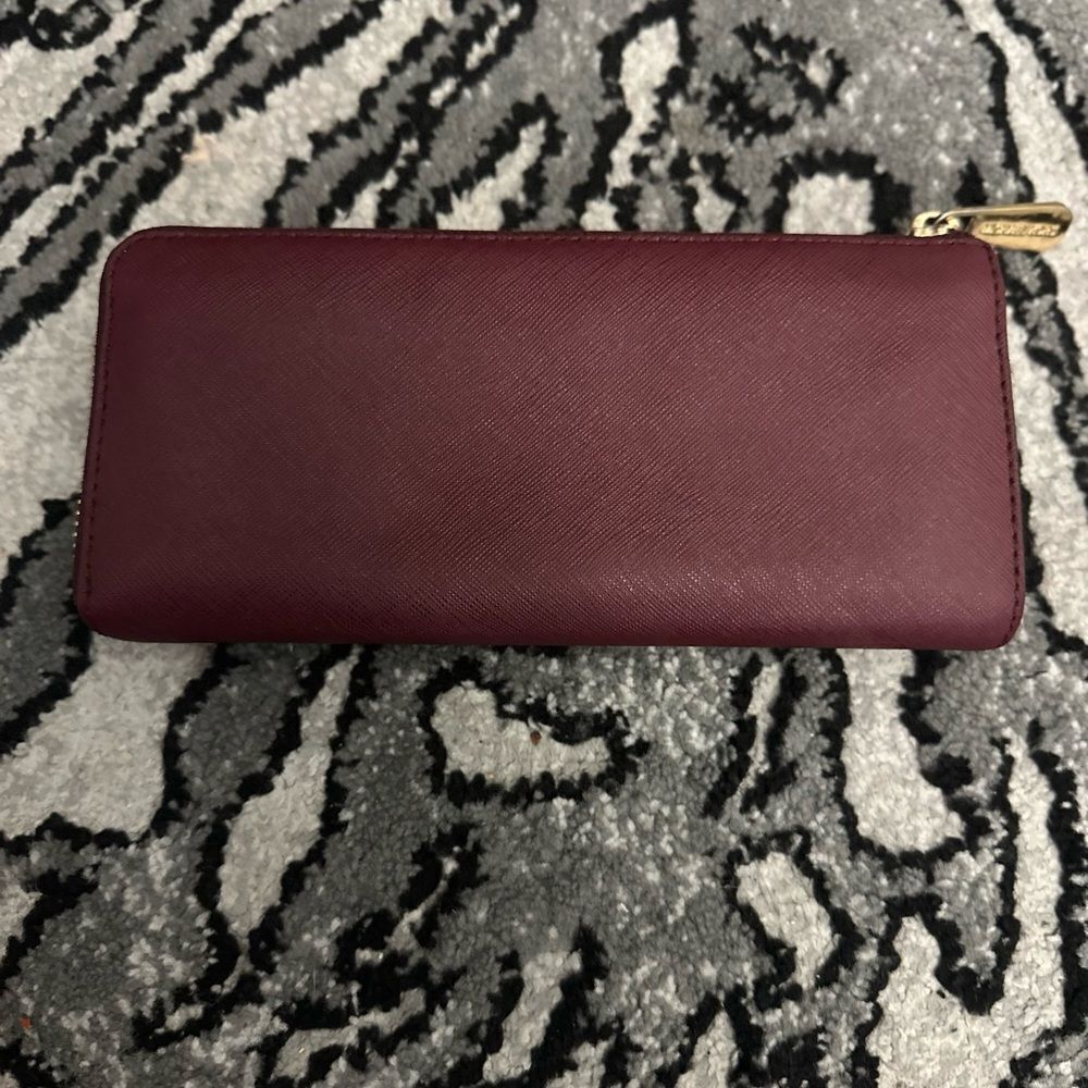 Michael Kors Selma Medium Top Zip Satchel & Wallet - Picture 10 of 13